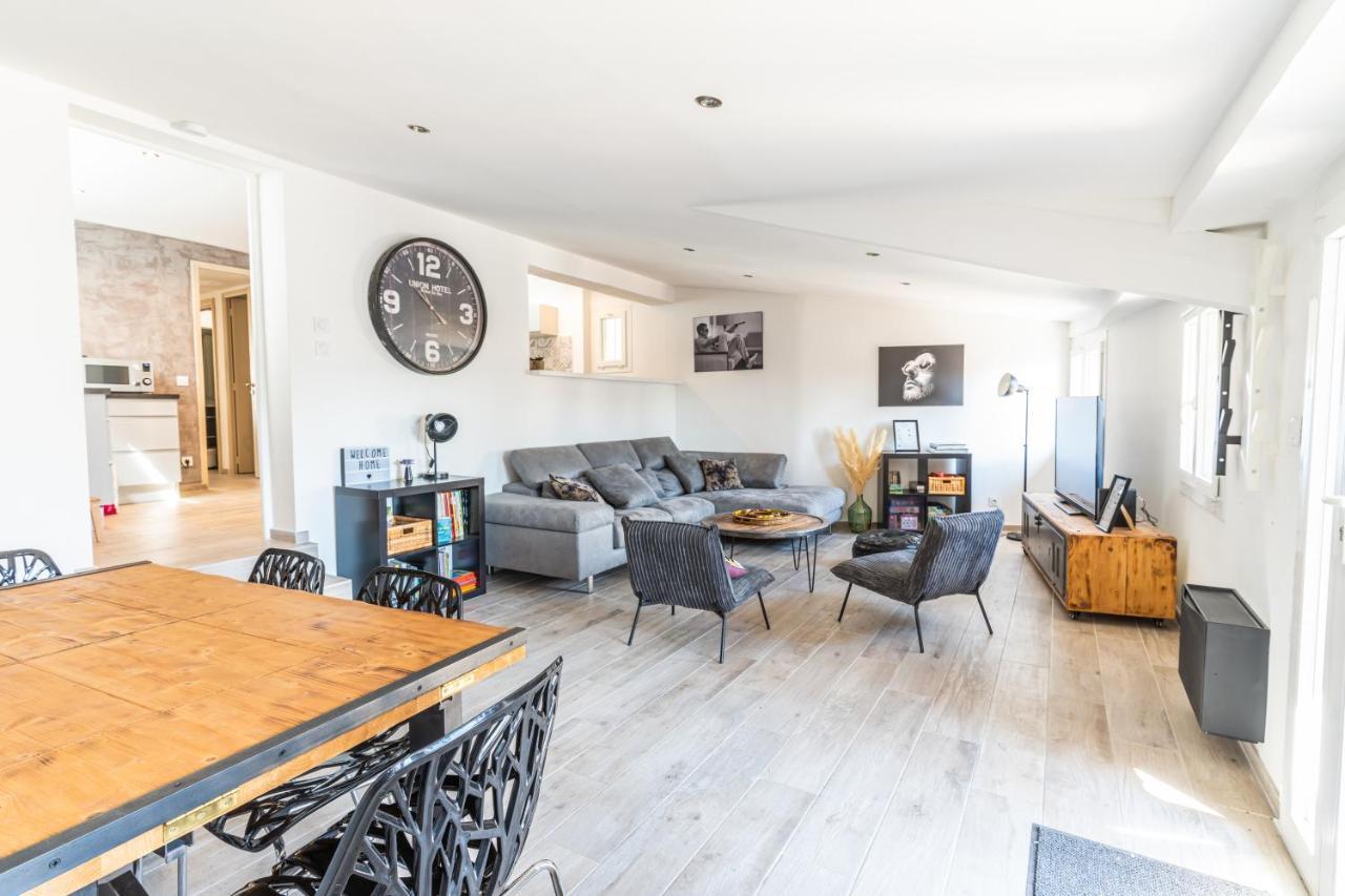 Superbe Appartement Avec Terrasse Sur Les Toits 마노스크 외부 사진