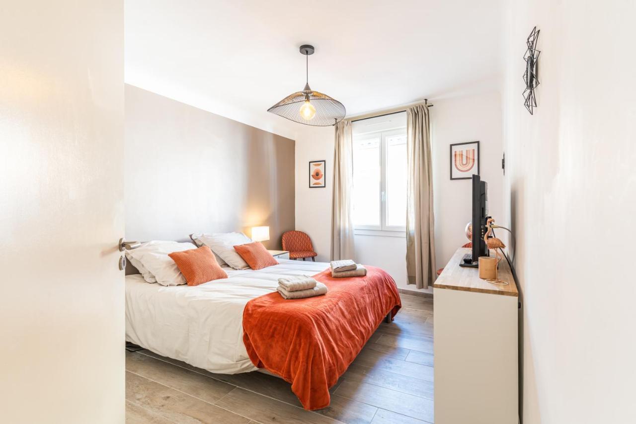 Superbe Appartement Avec Terrasse Sur Les Toits 마노스크 외부 사진