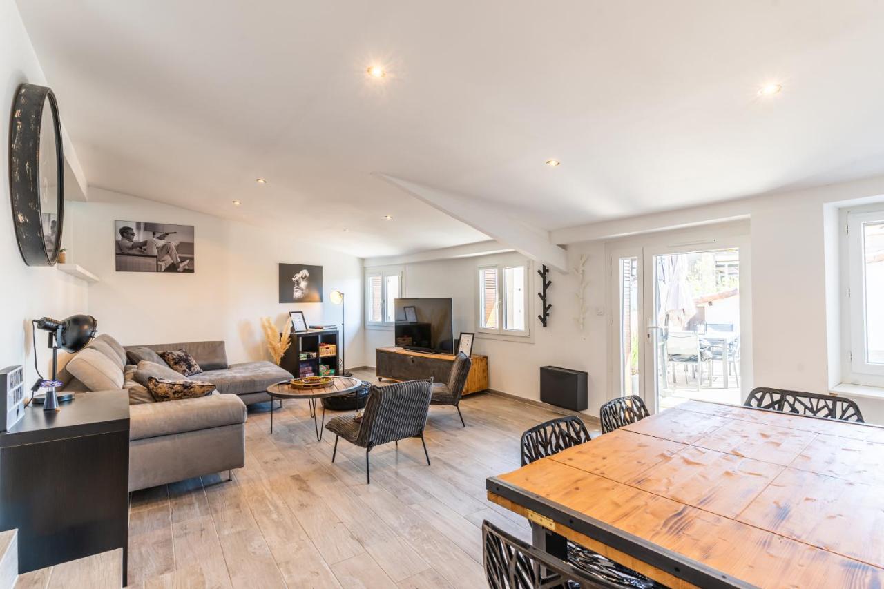 Superbe Appartement Avec Terrasse Sur Les Toits 마노스크 외부 사진